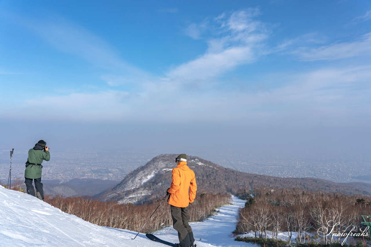 サッポロテイネ｜札幌市街を見渡す天空のゲレンデは、やはり気分最高！中西太洋さんと今季最初のフォトセッション(^^)/